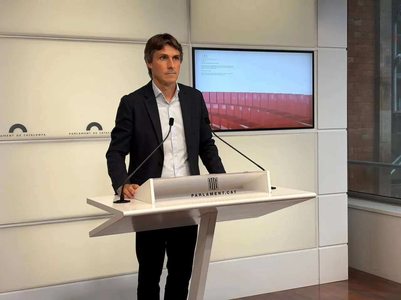 Junts adverteix que Illa ha substituït la gestió i la defensa de Catalunya per la propaganda i l’obediència al PSOE